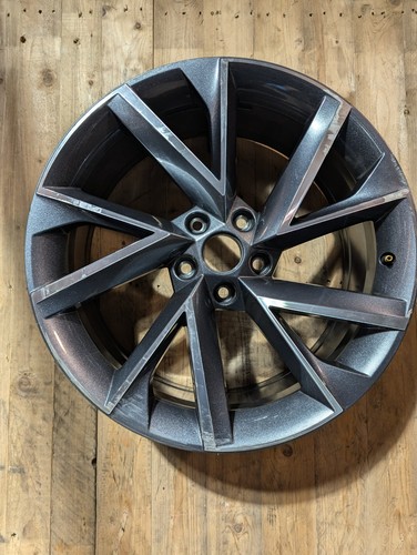 Genuine skoda superb - 19”,