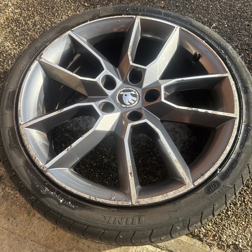 Skoda octavia mk3 vrs alloy - vrs-,